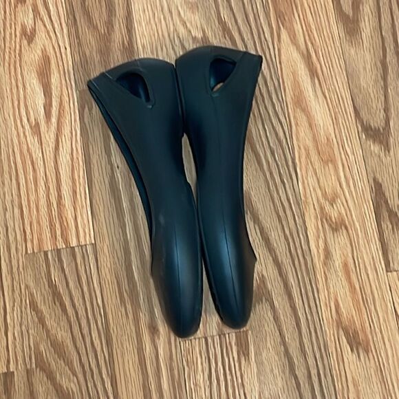 Crocs Black Ballet Flats, women’s 8 - Picture 3 of 5